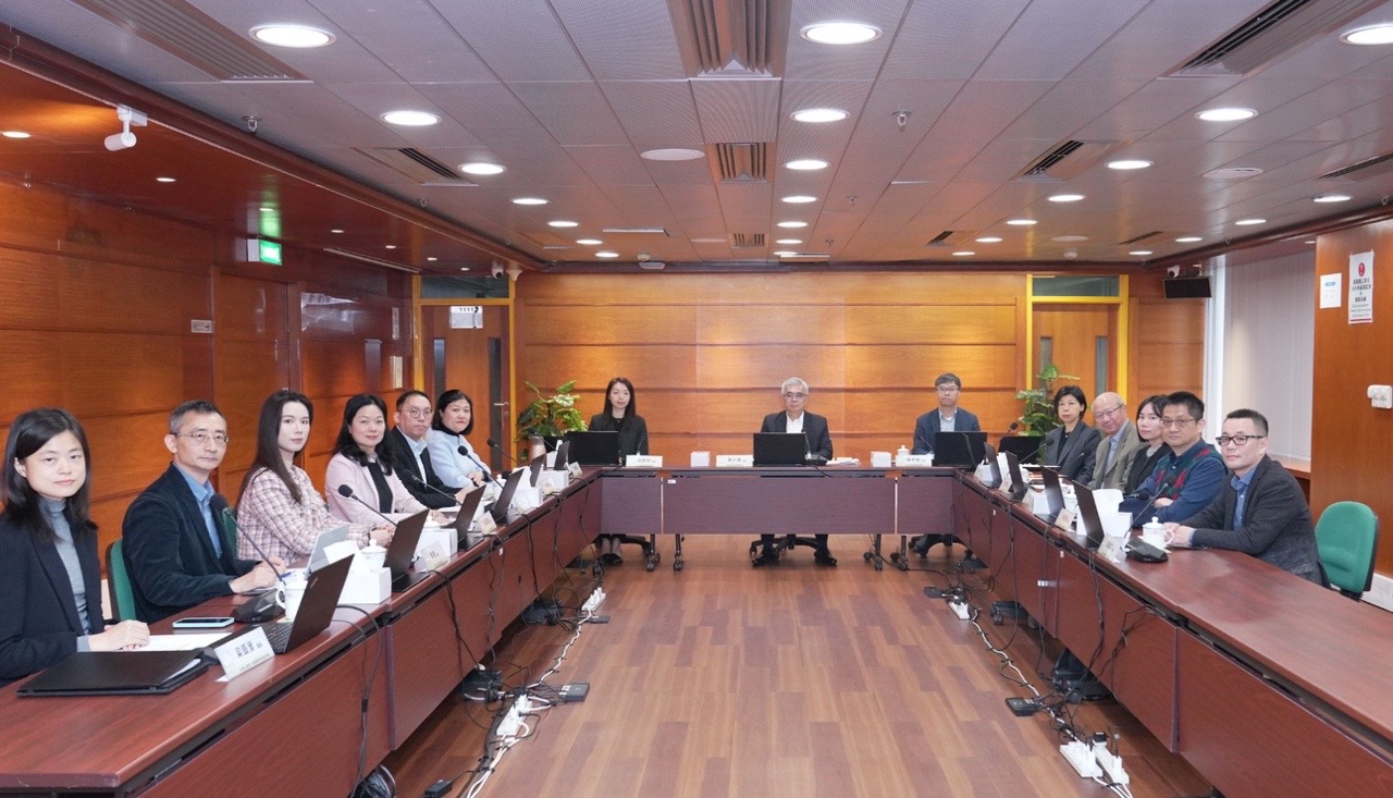 公共行政改革諮詢委員會召開第四次會議